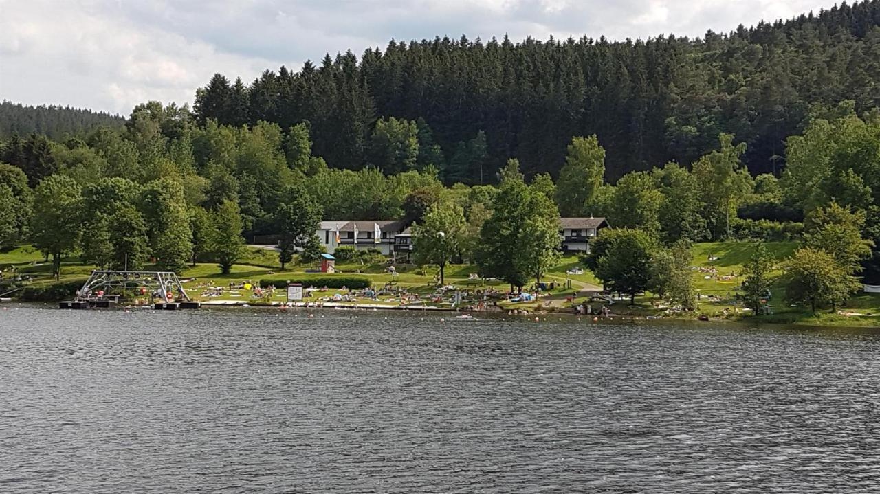 Ferienwohnung An Der Kleinen Schreinerei Hallschlag Екстериор снимка
